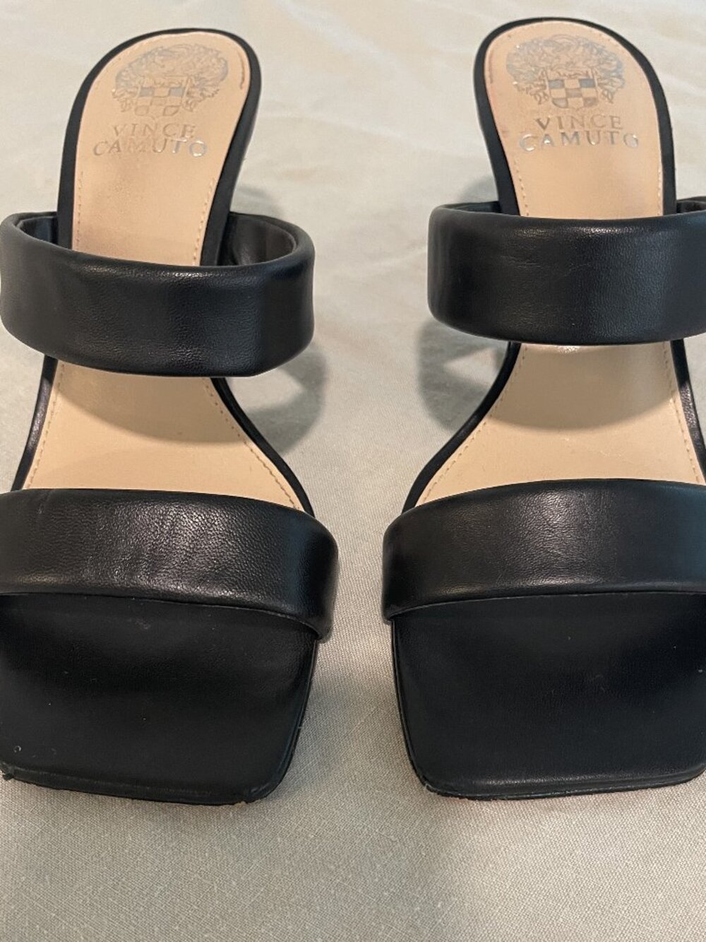 Vince Camuto Black leather 3-inch heel Sandals Size 7